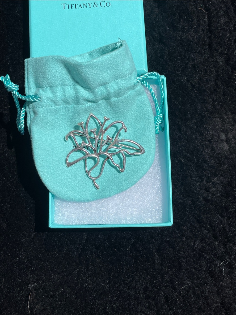 Tiffany & co vintage brooch lilly 1985